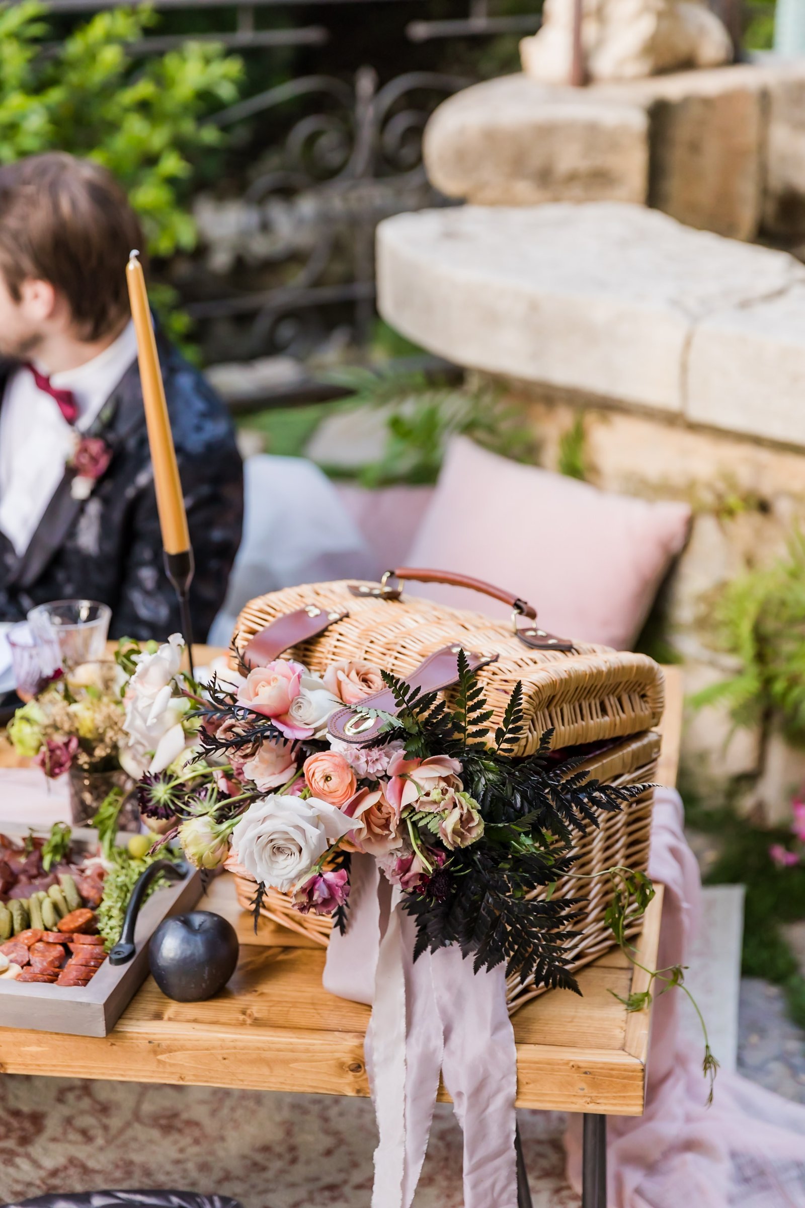 An elegant picnic-inspired tablescape