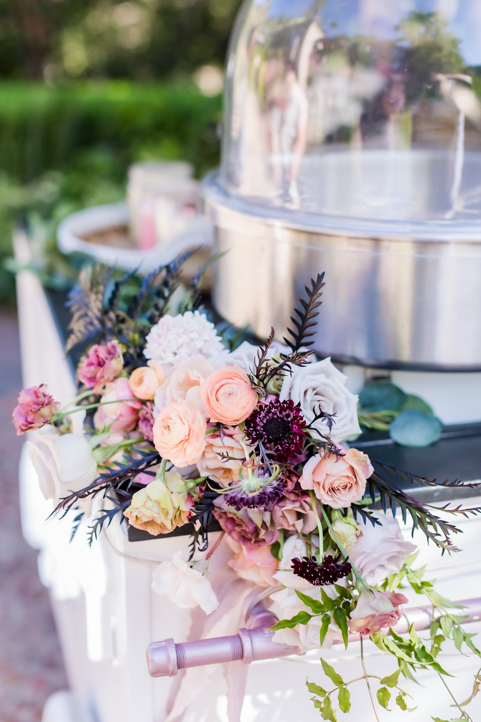 an elegant cotton candy bar